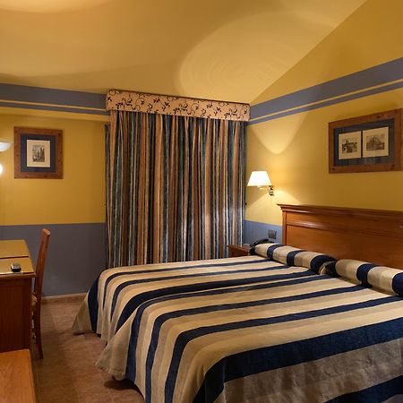 Hotel La Sierra Antequera Zewnętrze zdjęcie