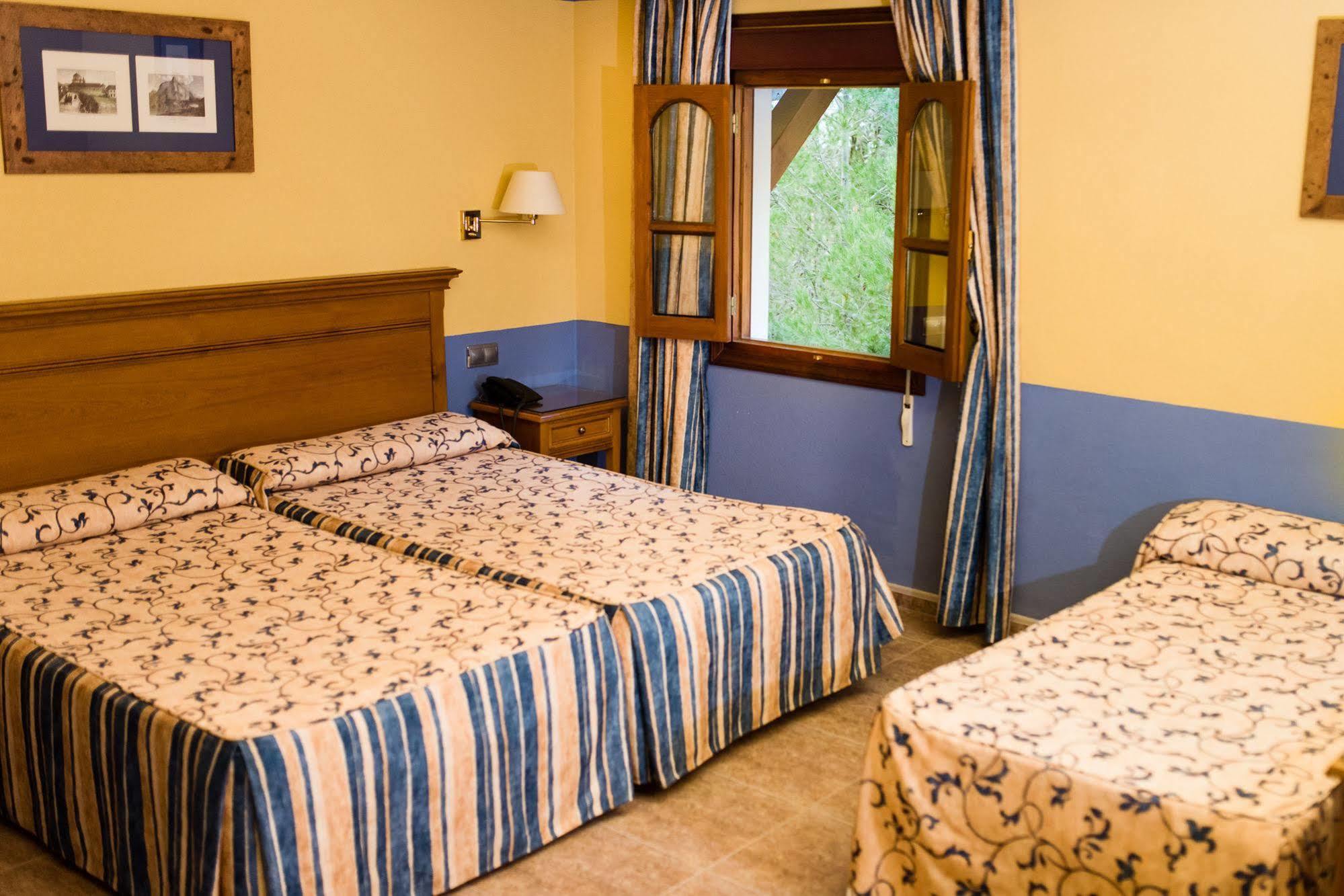 Hotel La Sierra Antequera Zewnętrze zdjęcie